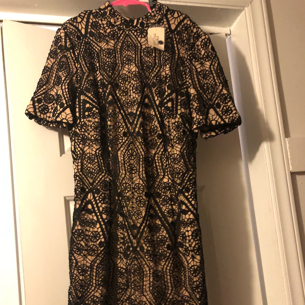 Dress - Picture 2 of 3